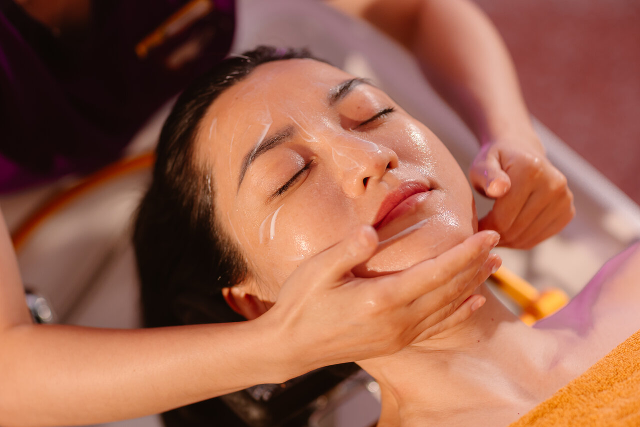 Shampoo, Facial Cleansing & Dry